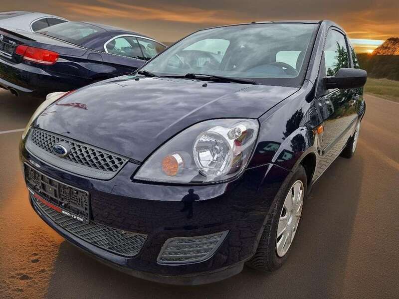 Blau Gebraucht 2007 Ford Fiesta Fun X Kleinwagen | 2.200 € (Fairer Preis) - Bild 1/4
