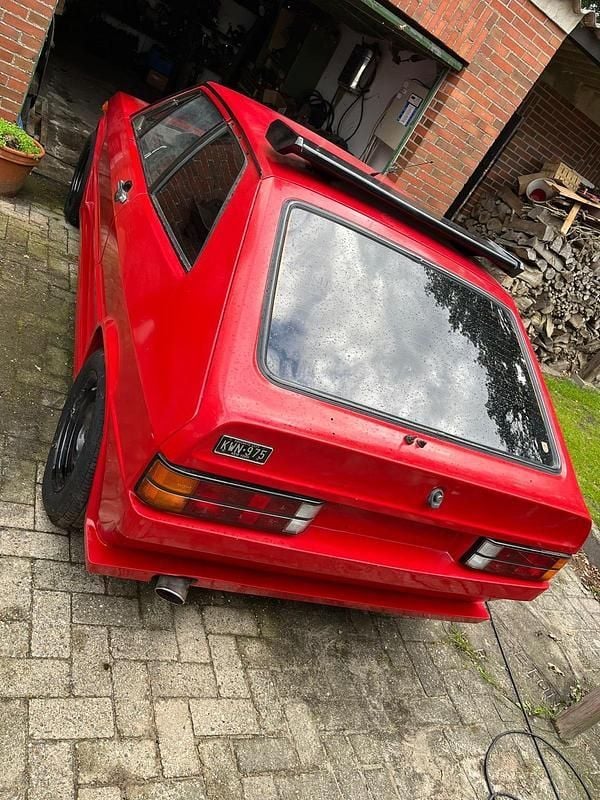 Rot Gebraucht 1976 VW Scirocco GTI Coupé | 10.000 € - Bild 1/4