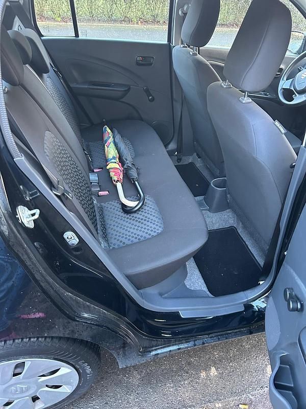 Gebraucht Suzuki Celerio 49 PS (36 kW) 2015 Schwarz Kleinwagen