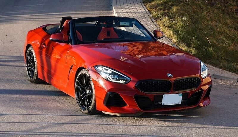 Rot Gebraucht 2019 BMW Z4 M Sport Cabrio | 29.900 € - Bild 1/4