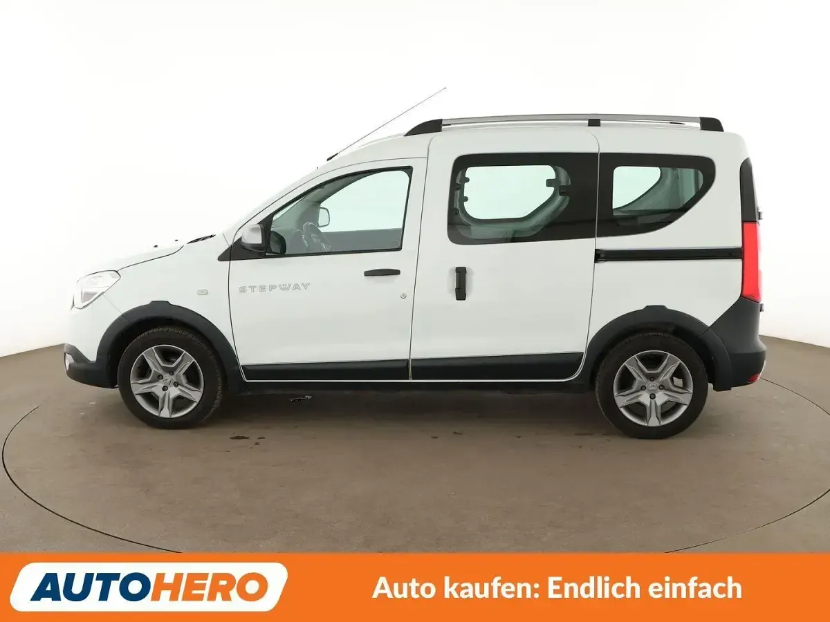 Gebraucht Dacia Dokker Stepway 102 PS (75 kW) 2019 Weiß Van / Kleinbus