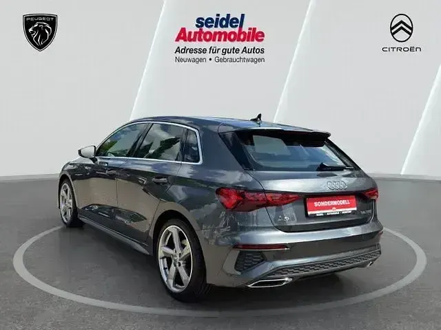Gebraucht Audi A3 S-Line 150 PS (110 kW) 2020 Grau Limousine