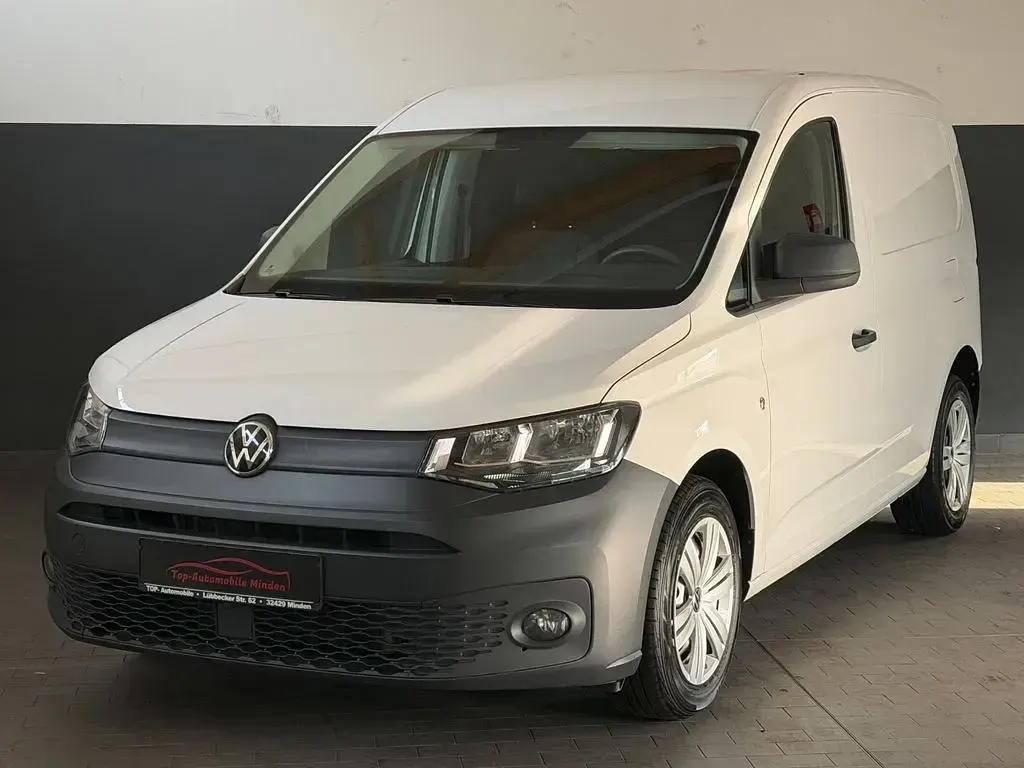 Gebraucht VW Caddy 102 PS (75 kW) 2021 Weiß Van / Kleinbus