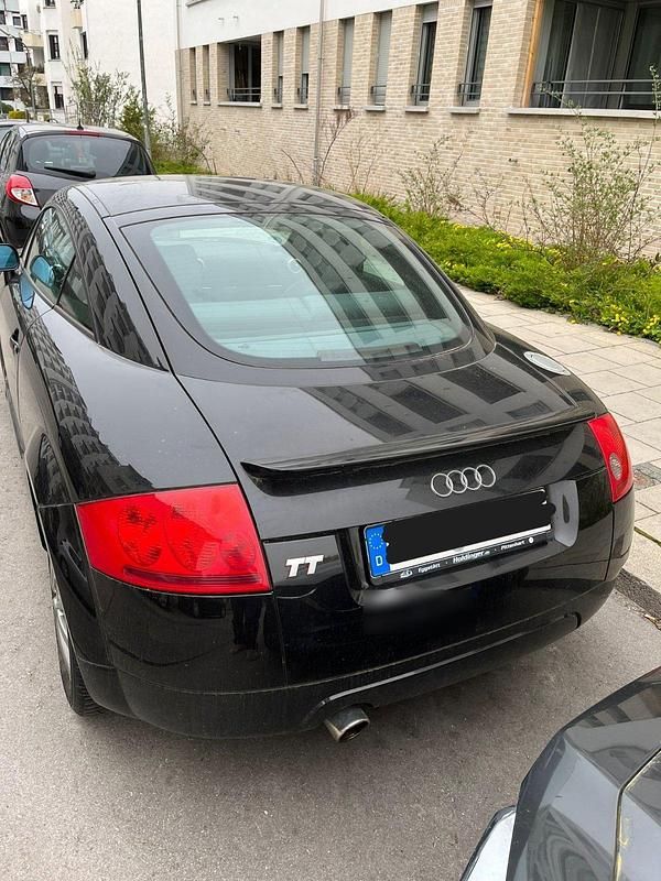 Usata Audi TT 179 CV (131 kW) 2000 Nero Coupé