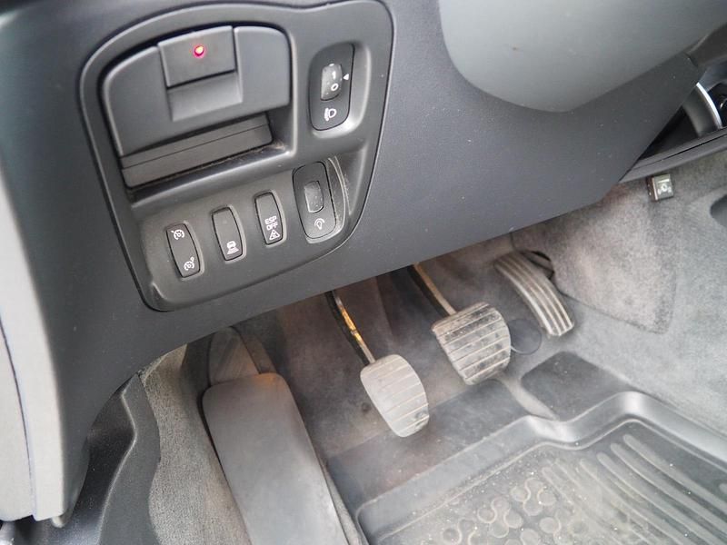 Gebraucht Renault Espace 170 PS (125 kW) 2007 Silber Van / Kleinbus