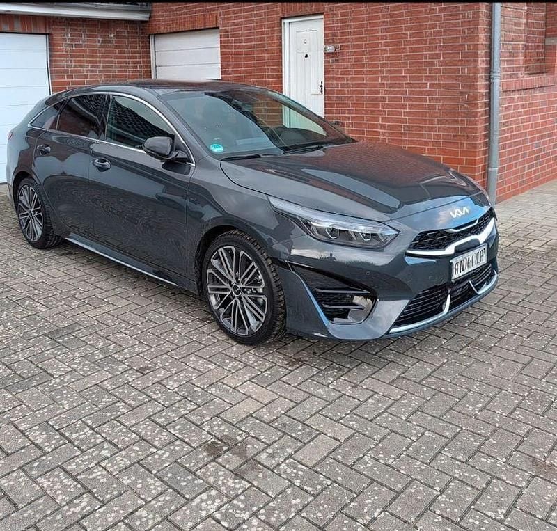 Gebraucht Kia ProCeed GT-Line 140 PS (102 kW) 2024 Grau Kombi