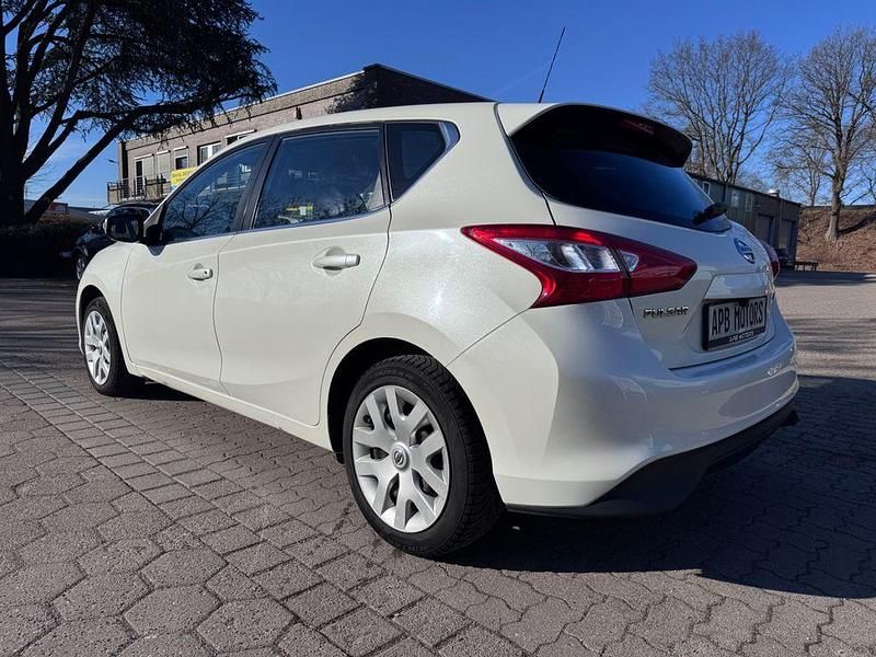 Gebraucht Nissan Pulsar Visia 110 PS (80 kW) 2016 Weiß Kleinwagen