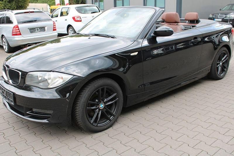 Schwarz Gebraucht 2008 BMW 118 Cabriolet Advantage Cabrio | 8.490 € (Fairer Preis) - Bild 1/4