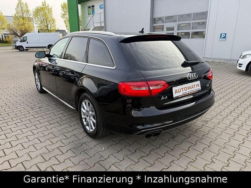 Second-hand Audi A4 S-Line 150 CP (110 kW) 2015 Negru Berlinǎ
