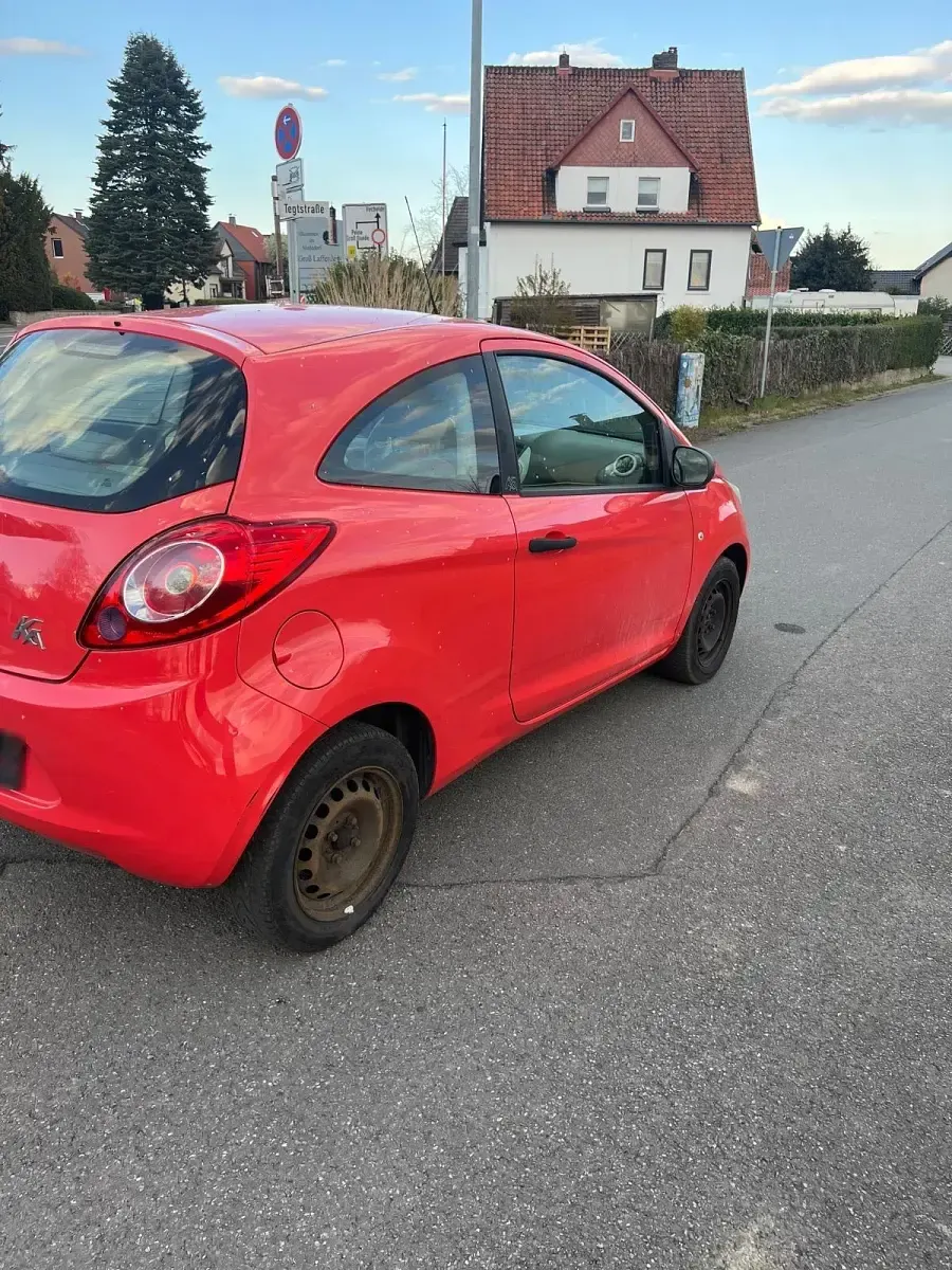 Second-hand Ford Ka 65 CP (47 kW) 2009 Roșu Hatchback