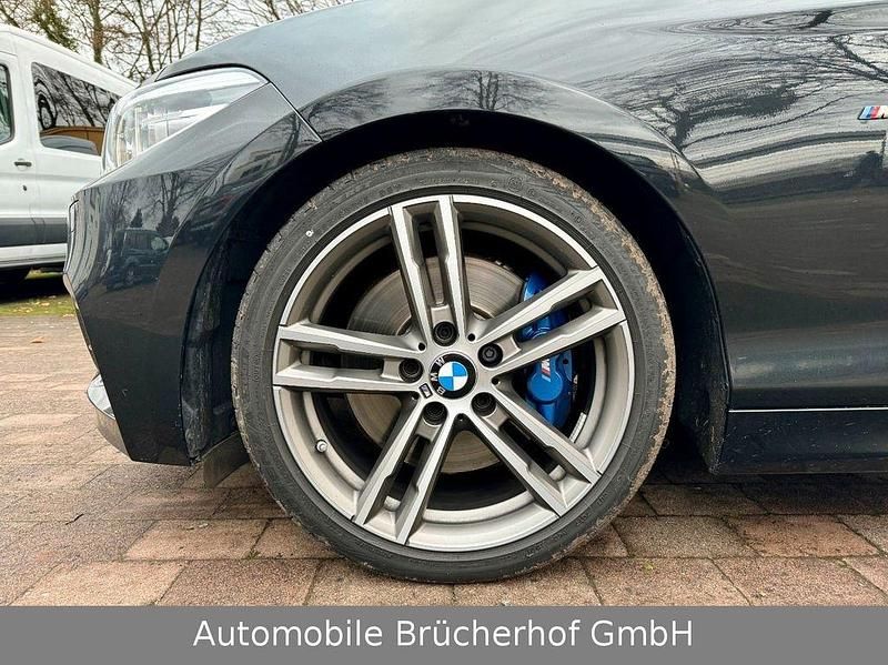 Gebraucht BMW M240 M Sport 340 PS (250 kW) 2021 Saphirschwarz metallic (metallic) Cabrio