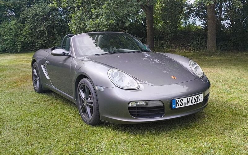 Grau Gebraucht 2007 Porsche Boxster Cabrio | 16.500 € - Bild 1/4