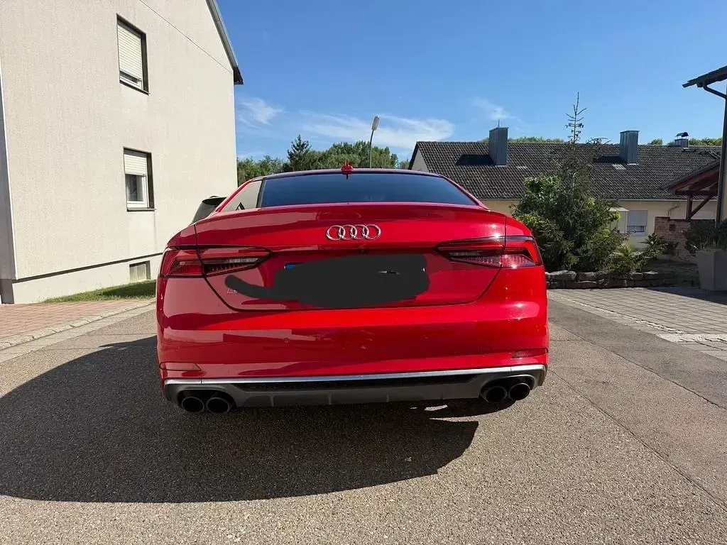 Gebraucht Audi S5 Sport 354 PS (260 kW) 2017 Rot Coupé