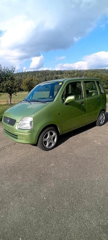 Grün Gebraucht 2000 Opel Agila Kleinwagen | 790 € - Bild 1/4