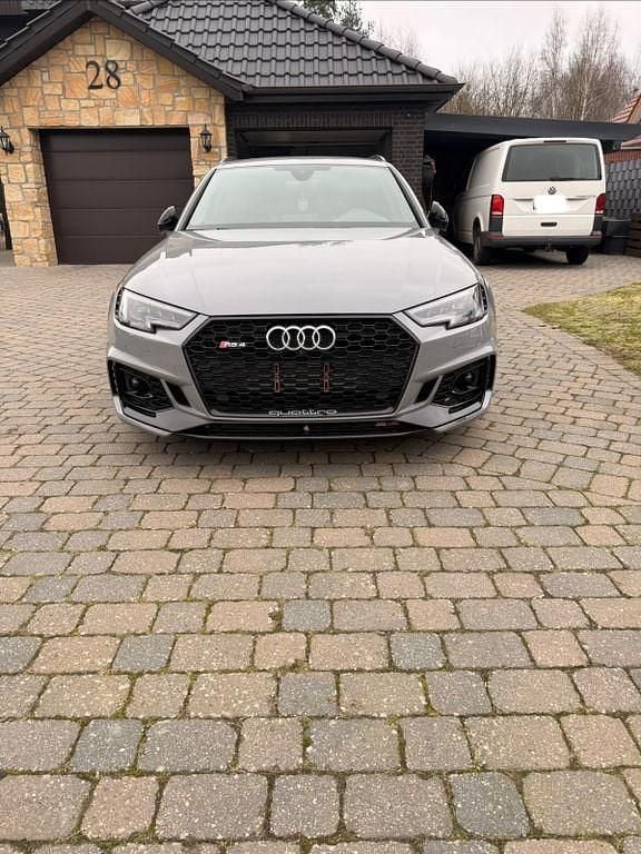 Gebraucht Audi RS4 Ambiente 450 PS (330 kW) 2018 Grau Kombi