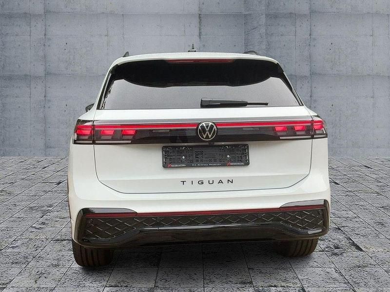 Neu VW Tiguan R-line 204 PS (150 kW) 2025 Weiß SUV