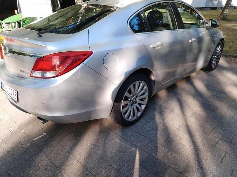 Silber Gebraucht 2008 Opel Insignia Cosmo Limousine | 3.000 € (Superpreis) - Bild 1/4