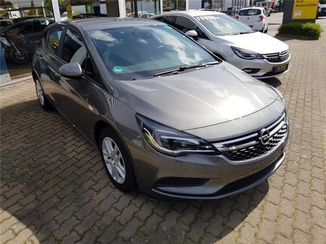 Gebraucht Opel Astra Edition 95 PS (69 kW) 2017 Grau metallic Limousine
