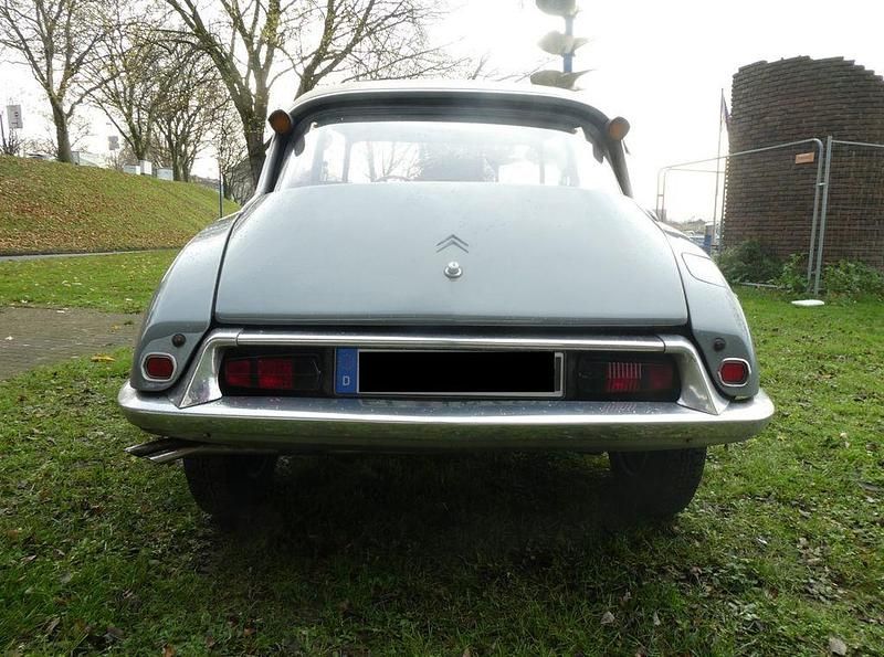 Gebraucht Citroën DS Comfort 67 PS (49 kW) 1960 Grau Limousine