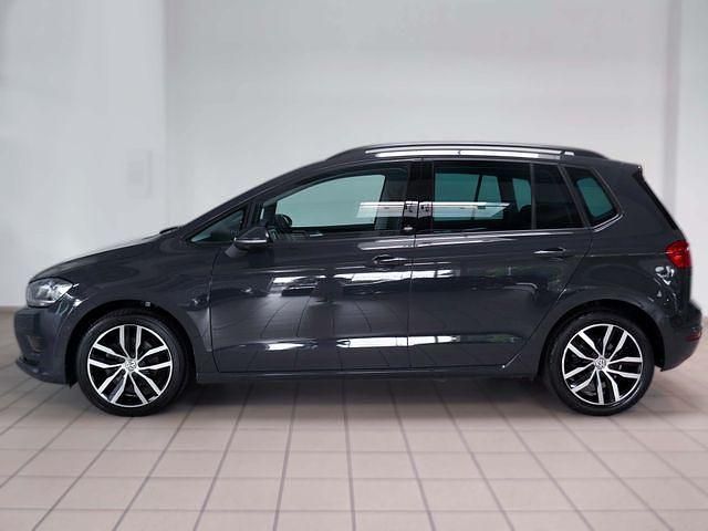 Second-hand VW Golf VII Sound 150 CP (110 kW) 2017 Berlinǎ