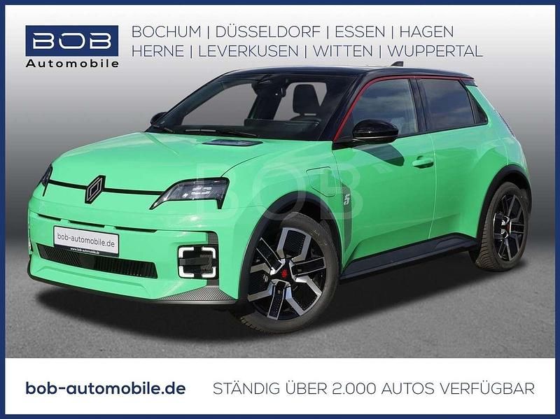 Pop green! + dach black pearlschwarz (grün) Neu 2025 Renault R5 Urban Kleinwagen | 31.430 € (Etwas zu teuer) - Bild 1/3