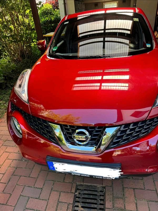 Gebraucht Nissan Juke N-Connecta 116 PS (85 kW) 2016 Rot SUV