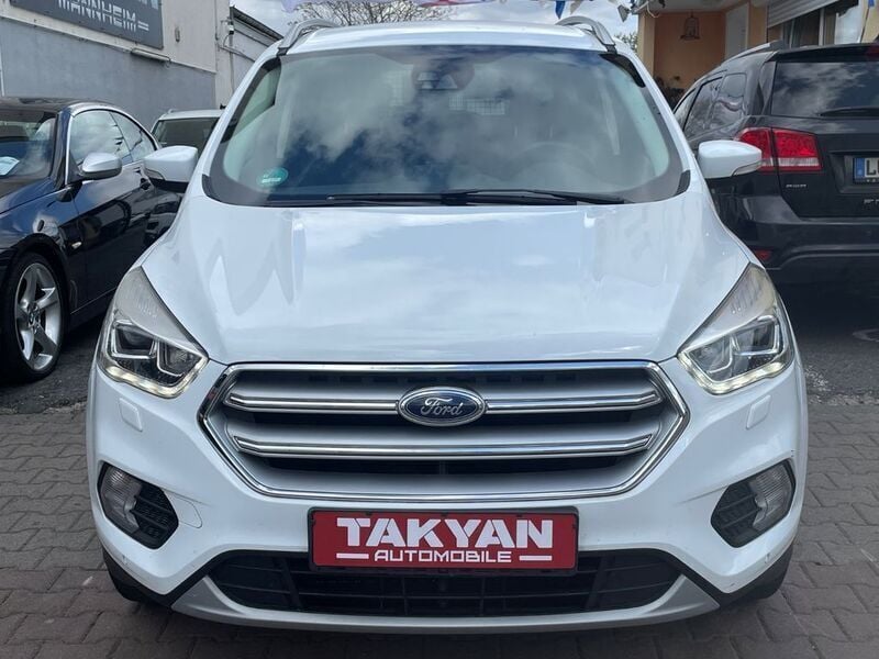 Gebraucht Ford Kuga Cool & Connect 150 PS (110 kW) 2018 Frostweiß SUV