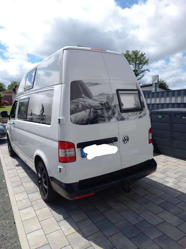 Weiß Gebraucht 2012 VW T5 Van | 22.000 € - Bild 1/4