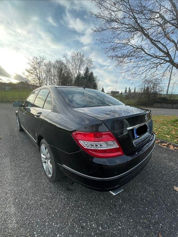 Gebraucht Mercedes C350 Avantgarde 272 PS (200 kW) 2008 Schwarz Limousine