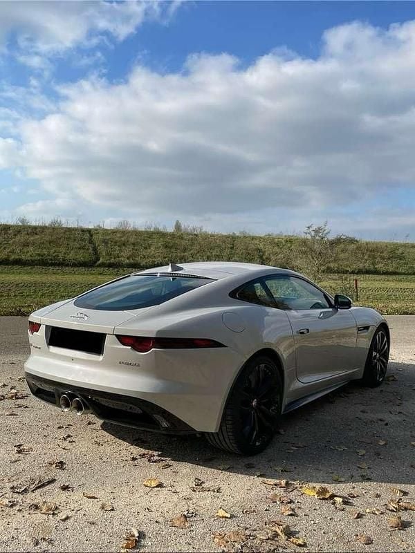 Gebraucht Jaguar F-Type R-Dynamic 381 PS (280 kW) 2020 Grau Coupé