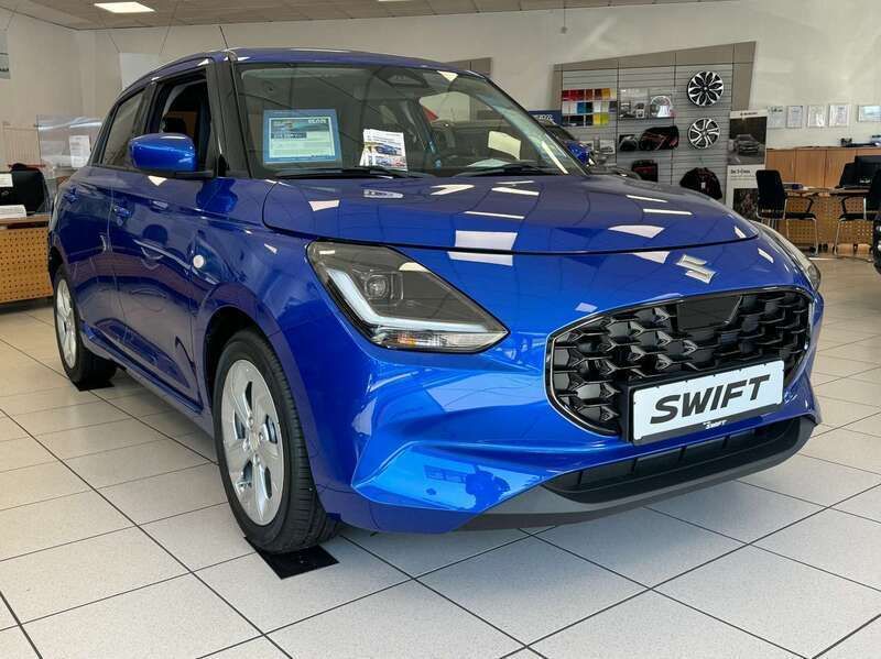 Frontier blue pearl metallic Neu 2025 Suzuki Swift Comfort Kleinwagen | 20.840 € - Bild 1/4