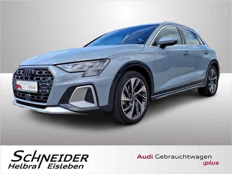 Pfeilgrau perleffekt (metallic) Gebraucht 2024 Audi A3 Ambiente Kombi | 35.860 € (Fairer Preis) - Bild 1/4