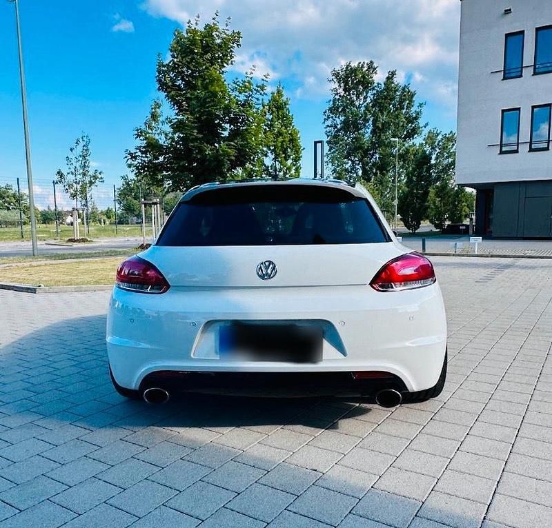 Gebraucht VW Scirocco 211 PS (155 kW) 2009 Weiß Coupé
