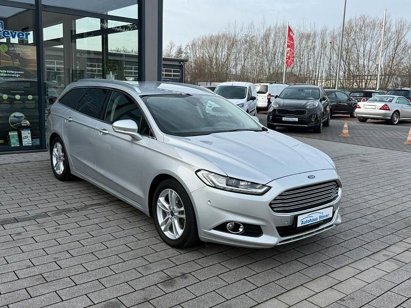 Gebraucht Ford Mondeo Titanium 179 PS (131 kW) 2016 Silber Kombi