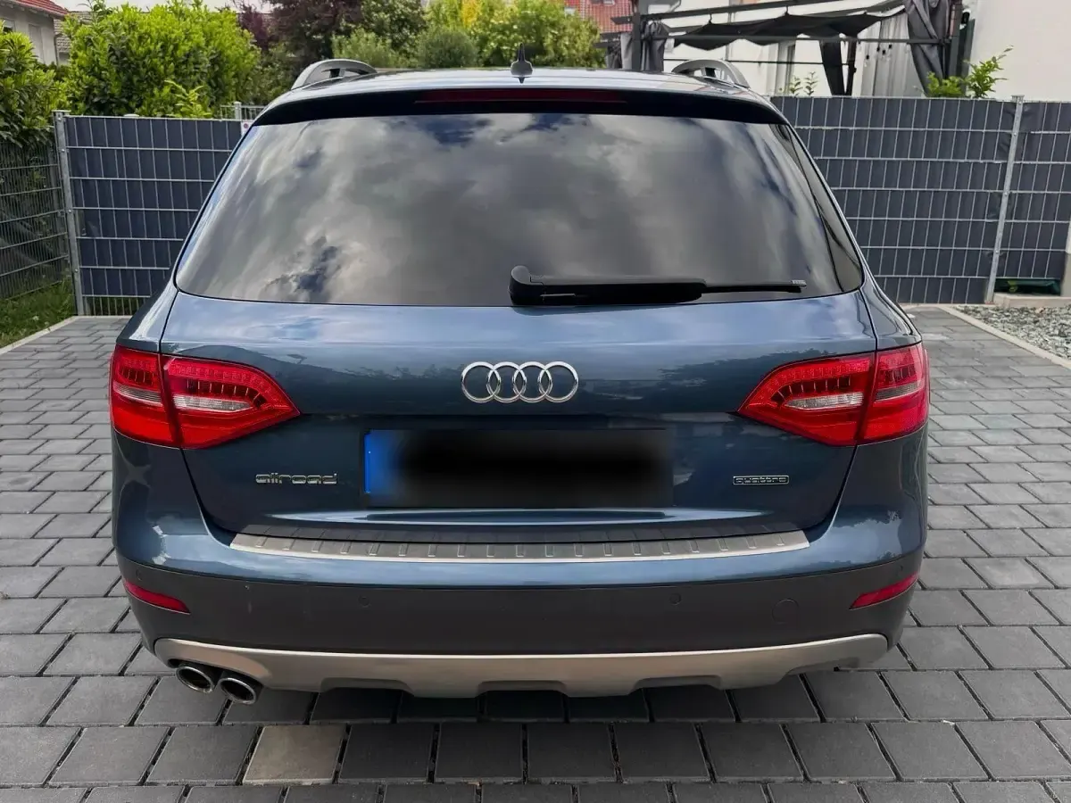Gebraucht Audi A4 Allroad 190 PS (139 kW) 2015 Blau Kombi