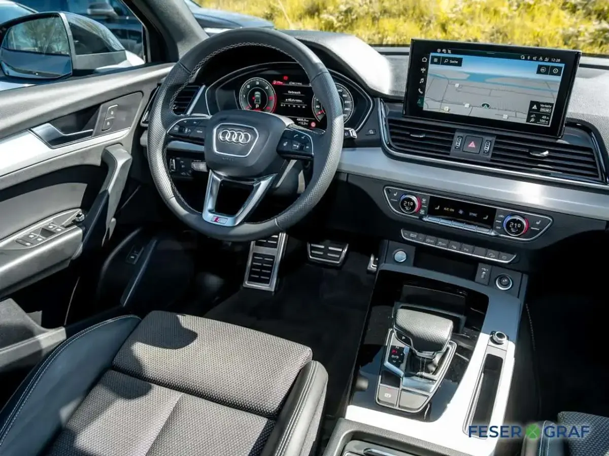 Gebraucht Audi Q5 S-Line 204 PS (150 kW) 2025 Daytonagrau perleffekt SUV