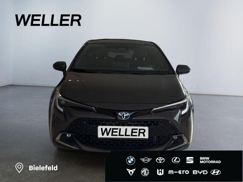 Gebraucht Toyota Corolla Team 140 PS (102 kW) 2024 Grau Limousine