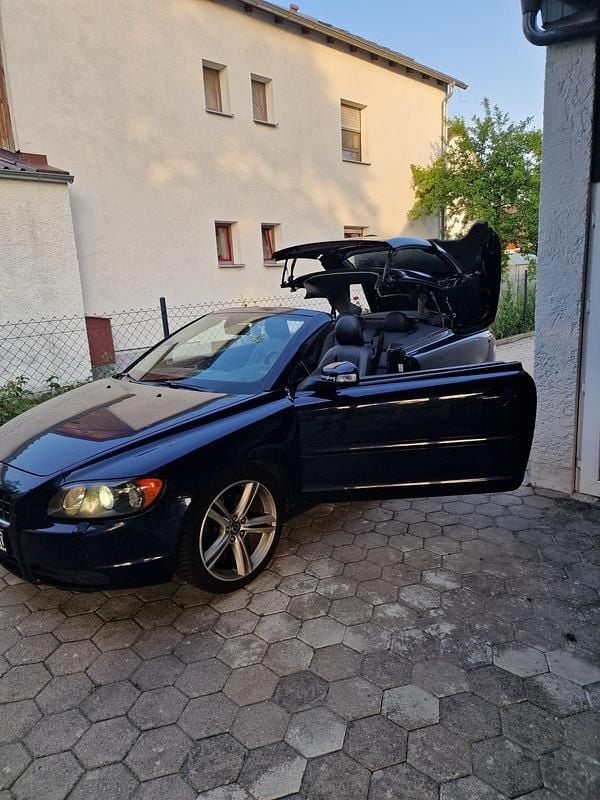 Blau Gebraucht 2007 Volvo C70 Cabrio | 4.700 € (Fairer Preis) - Bild 1/4
