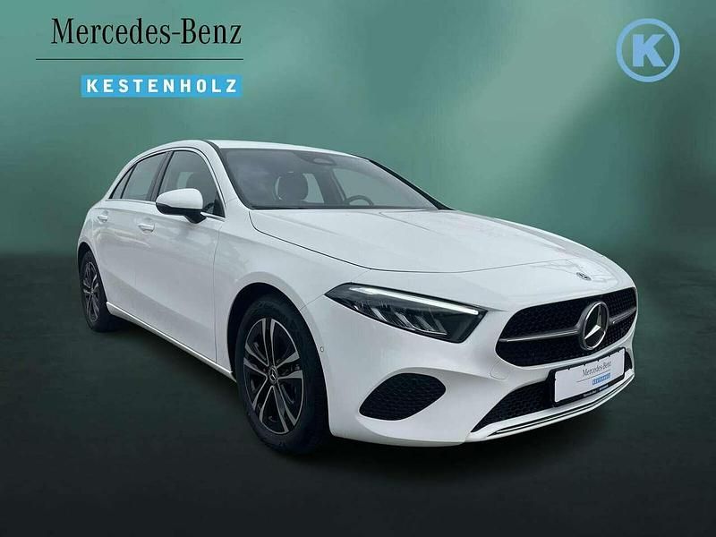 Gebraucht Mercedes A180 Progressive 136 PS (100 kW) 2024 Unilack polarweiß Limousine