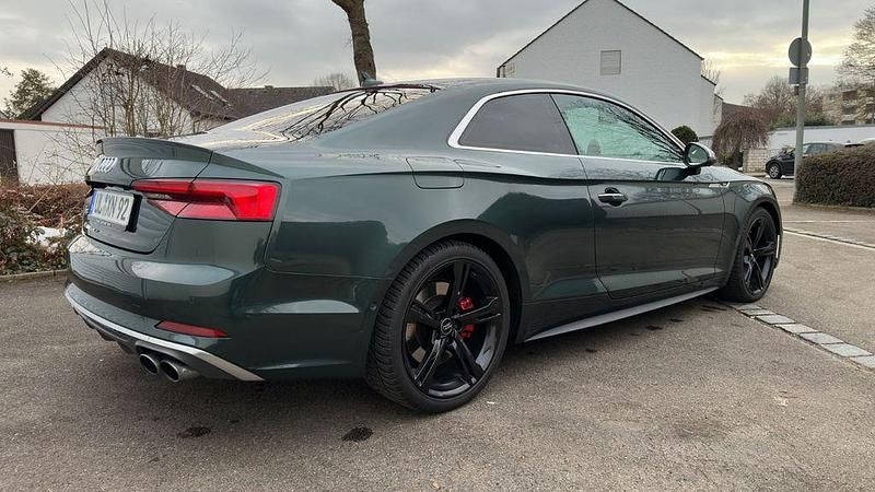 Gebraucht Audi S5 Ambiente 354 PS (260 kW) 2017 Grün Coupé