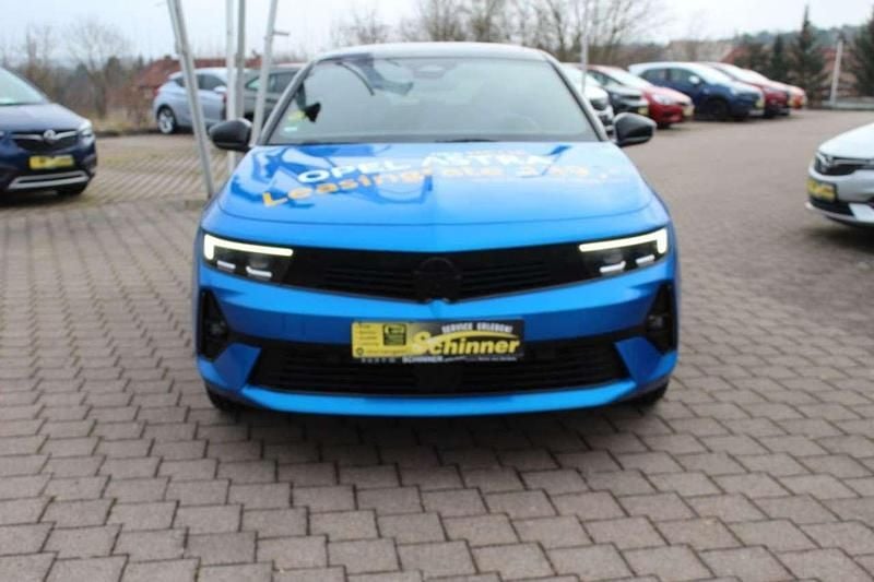 Kobalt blau metallic Gebraucht 2023 Opel Astra Limousine | 25.590 € (Guter Preis) - Bild 1/2