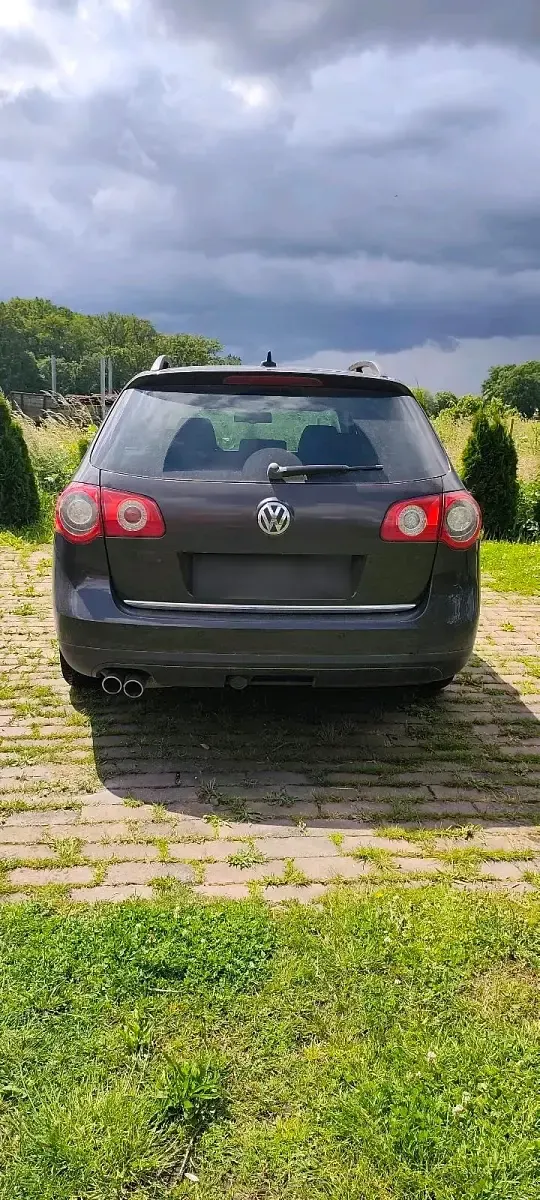 Gebraucht VW Passat 140 PS (102 kW) 2008 Braun Kombi