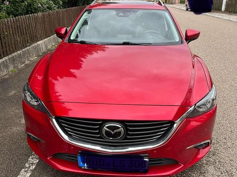 Rot Gebraucht 2018 Mazda 6 Kizoku Intense Kombi | 18.000 € (Fairer Preis) - Bild 1/4