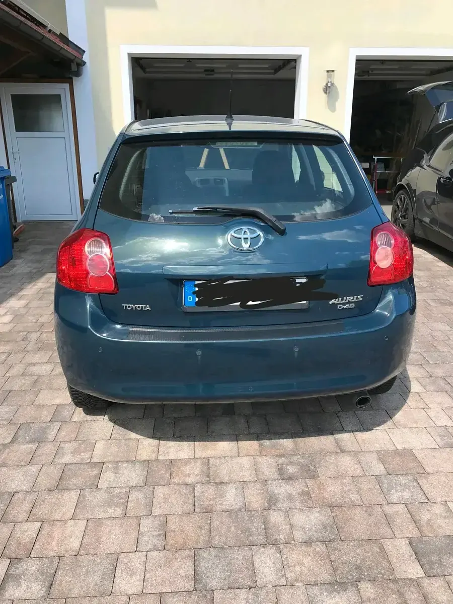 Gebraucht Toyota Auris 126 PS (92 kW) 2007 Blau Kleinwagen