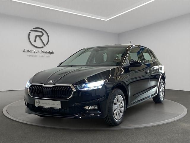 Neu Skoda Fabia Essence 116 PS (85 kW) 2025 Schwarz Limousine