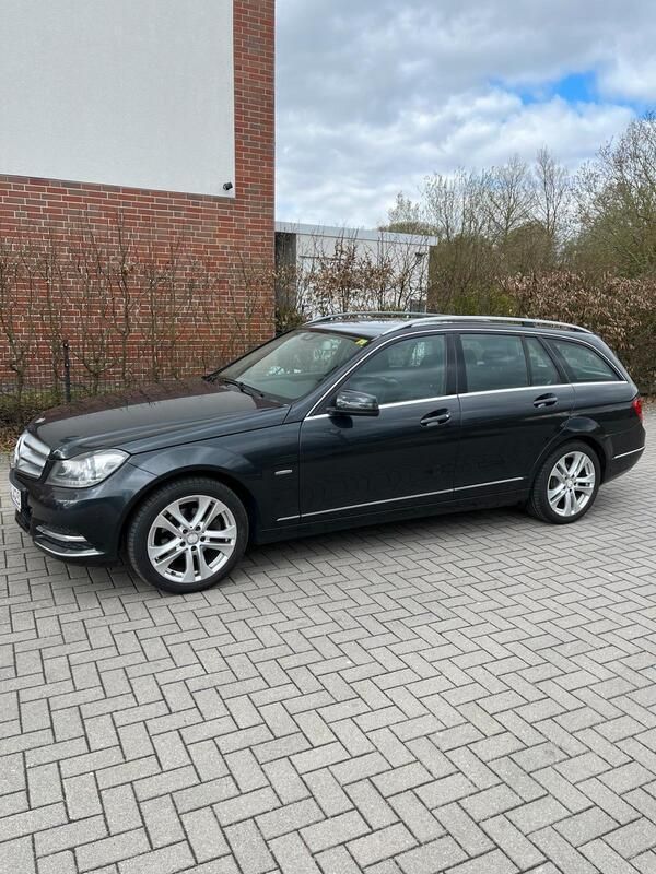 Andere außenfarben Gebraucht 2012 Mercedes C200 Kombi | 7.290 € (Fairer Preis) - Bild 1/4