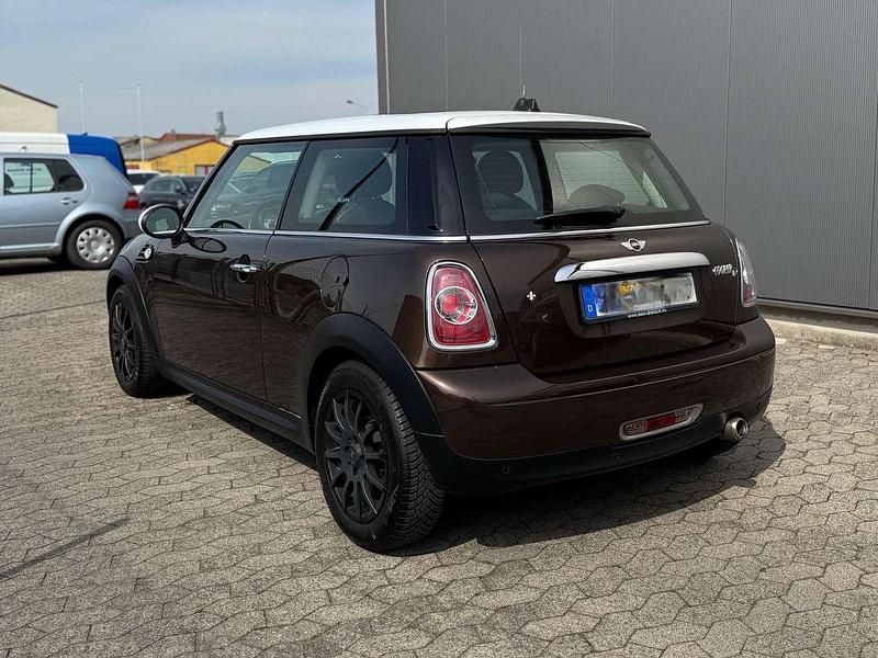 Gebraucht Mini Cooper D 111 PS (81 kW) 2012 Braun Kleinwagen