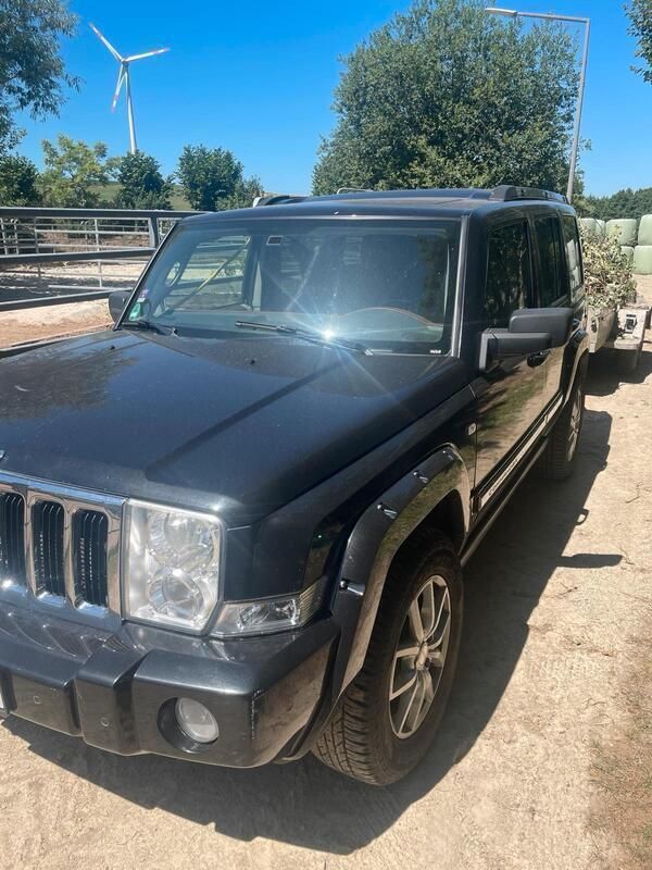 Schwarz Gebraucht 2007 Jeep Commander SUV | 4.760 € - Bild 1/4