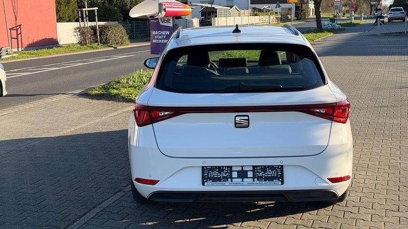 Gebraucht Seat Leon Style 116 PS (85 kW) 2024 Weiß Limousine