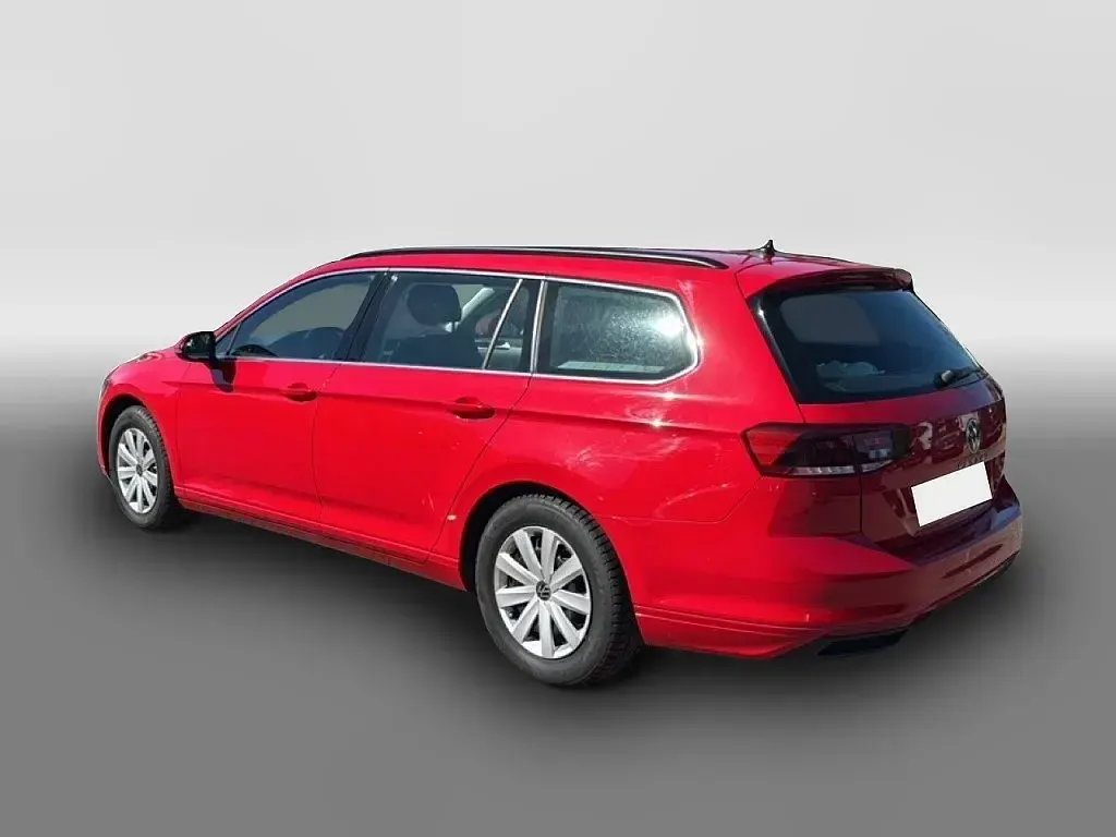 Usata VW Passat Edition 122 CV (89 kW) 2023 Rosso Station wagon